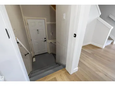 Edgemont (Edmonton) photo 33