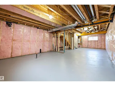 Edgemont (Edmonton) photo 35