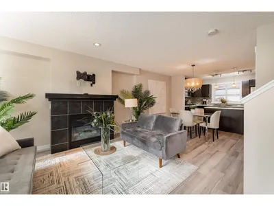 2914 18A AV NW photo 5