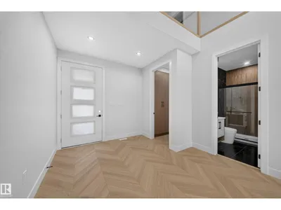 8418 MAYDAY LI SW photo 4
