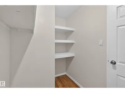 #206 10175 114 ST NW photo 27