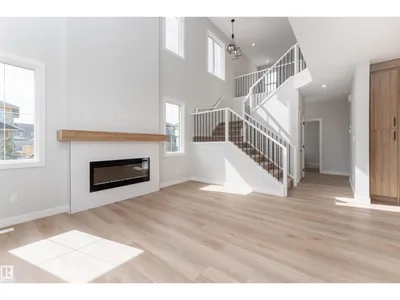 294 ELLIOTT WD photo 9
