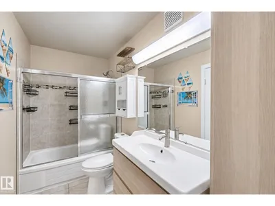 39 3111 142 AV NW photo 15
