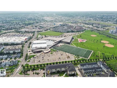 39 3111 142 AV NW photo 42