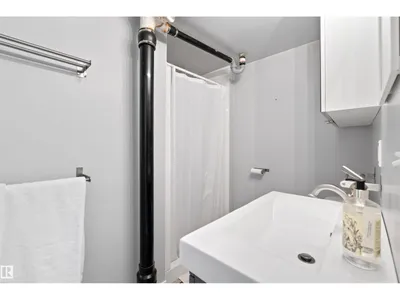 11623 123 ST NW photo 31