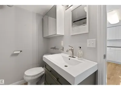 11623 123 ST NW photo 32