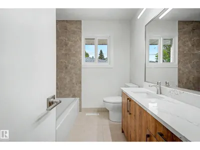 5707 90 AV NW photo 26