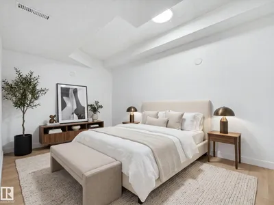 2345 139 AV NW photo 23