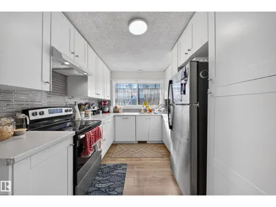 3816 85 ST NW NW photo 12