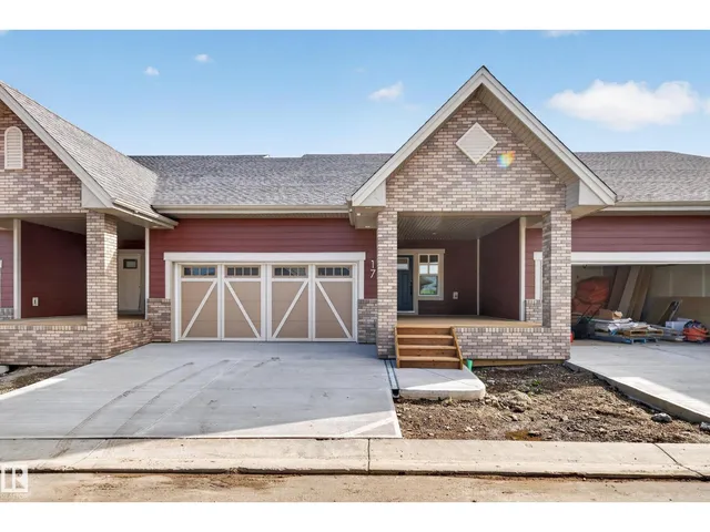 #17 120 HILLSHIRE BV, Sherwood Park