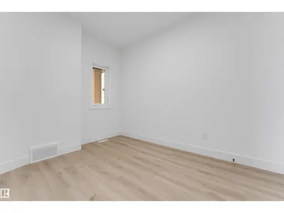 4234 63 ST photo 9