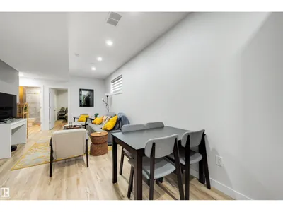 10948 118 ST NW photo 31