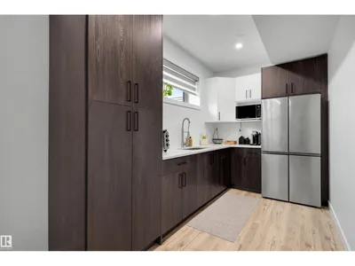 10948 118 ST NW photo 27