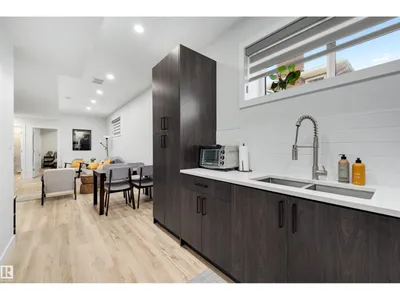 10948 118 ST NW photo 28