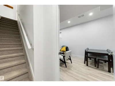 10948 118 ST NW photo 26
