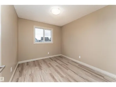 556 SECORD BV NW photo 18