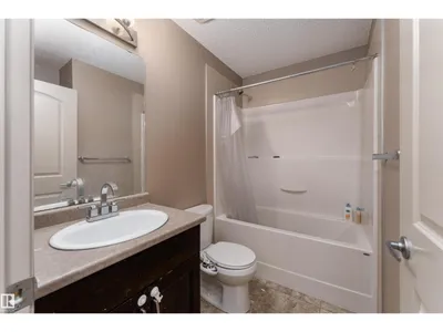 556 SECORD BV NW photo 20