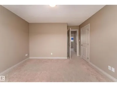 556 SECORD BV NW photo 24