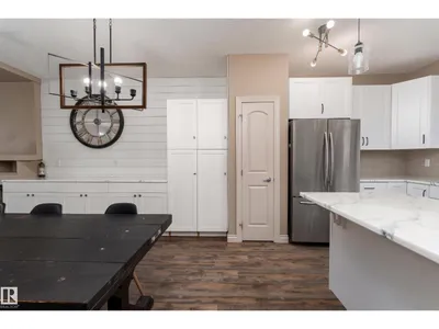 556 SECORD BV NW photo 11