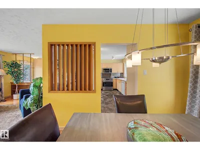 9516 129A AV NW photo 13