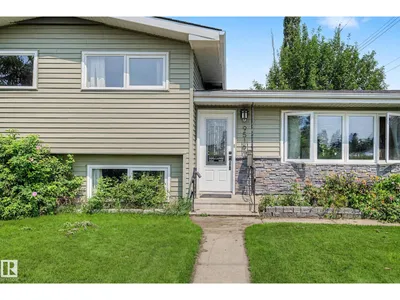 9516 129A AV NW photo 4