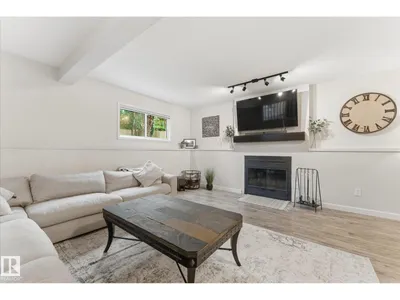 11 WOODSIDE CR photo 31