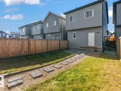 9815 227 ST NW photo 28