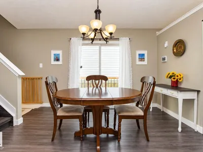 2811 25 ST NW photo 6