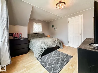 12114 106 ST NW photo 22