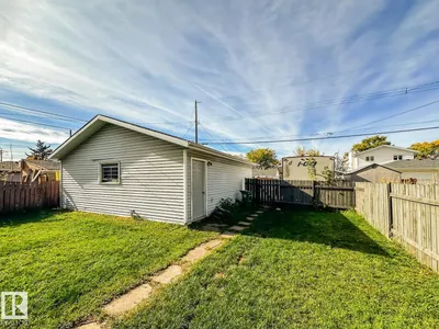 12114 106 ST NW photo 34
