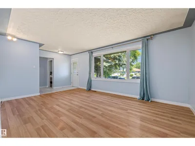 13320 123 ST NW photo 4