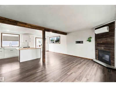 13820 63 ST NW photo 8