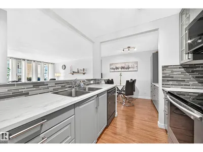 #407 9835 113 ST NW photo 12