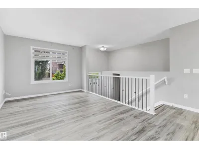 #98 4050 SAVARYN DR SW photo 13