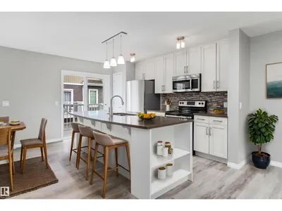 #98 4050 SAVARYN DR SW photo 20