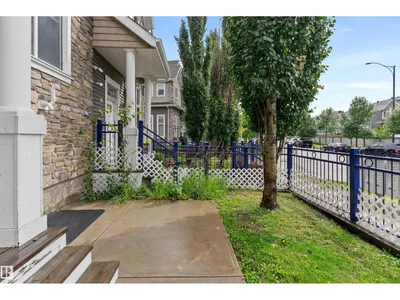 #98 4050 SAVARYN DR SW photo 8