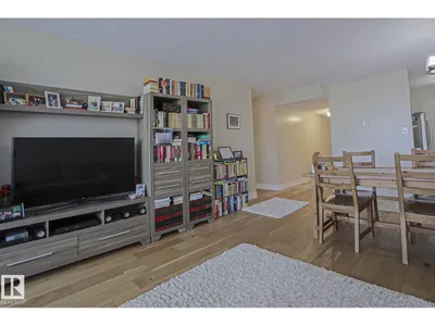 #20 8735 165 ST NW photo 9