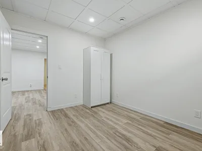 12235 51 ST NW photo 36