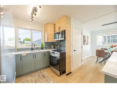 16136 109A AV NW photo 11