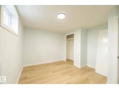 16136 109A AV NW photo 34