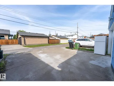 16136 109A AV NW photo 55