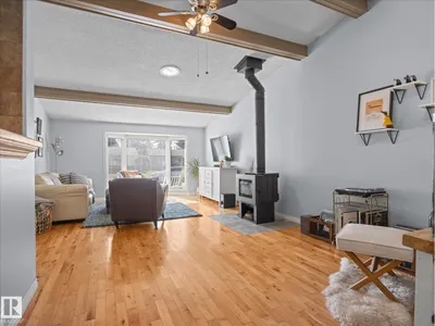 6804 94A AV NW photo 13