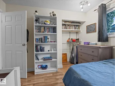 6804 94A AV NW photo 27