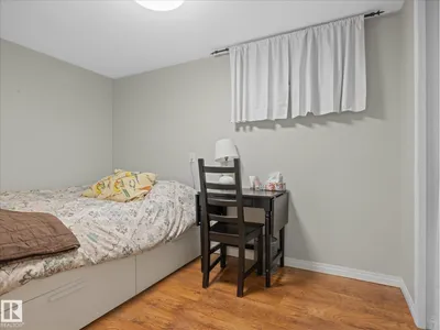6804 94A AV NW photo 31