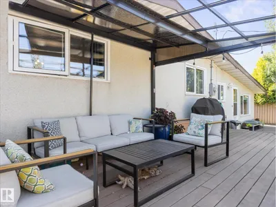 6804 94A AV NW photo 39