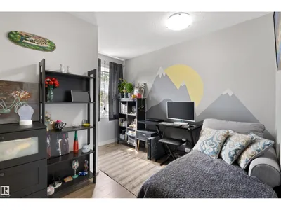 10994 135 ST NW photo 13