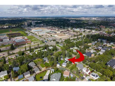 10994 135 ST NW photo 49