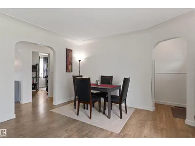 10994 135 ST NW photo 6