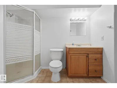 13304 63 ST NW photo 47