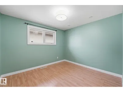 13304 63 ST NW photo 13